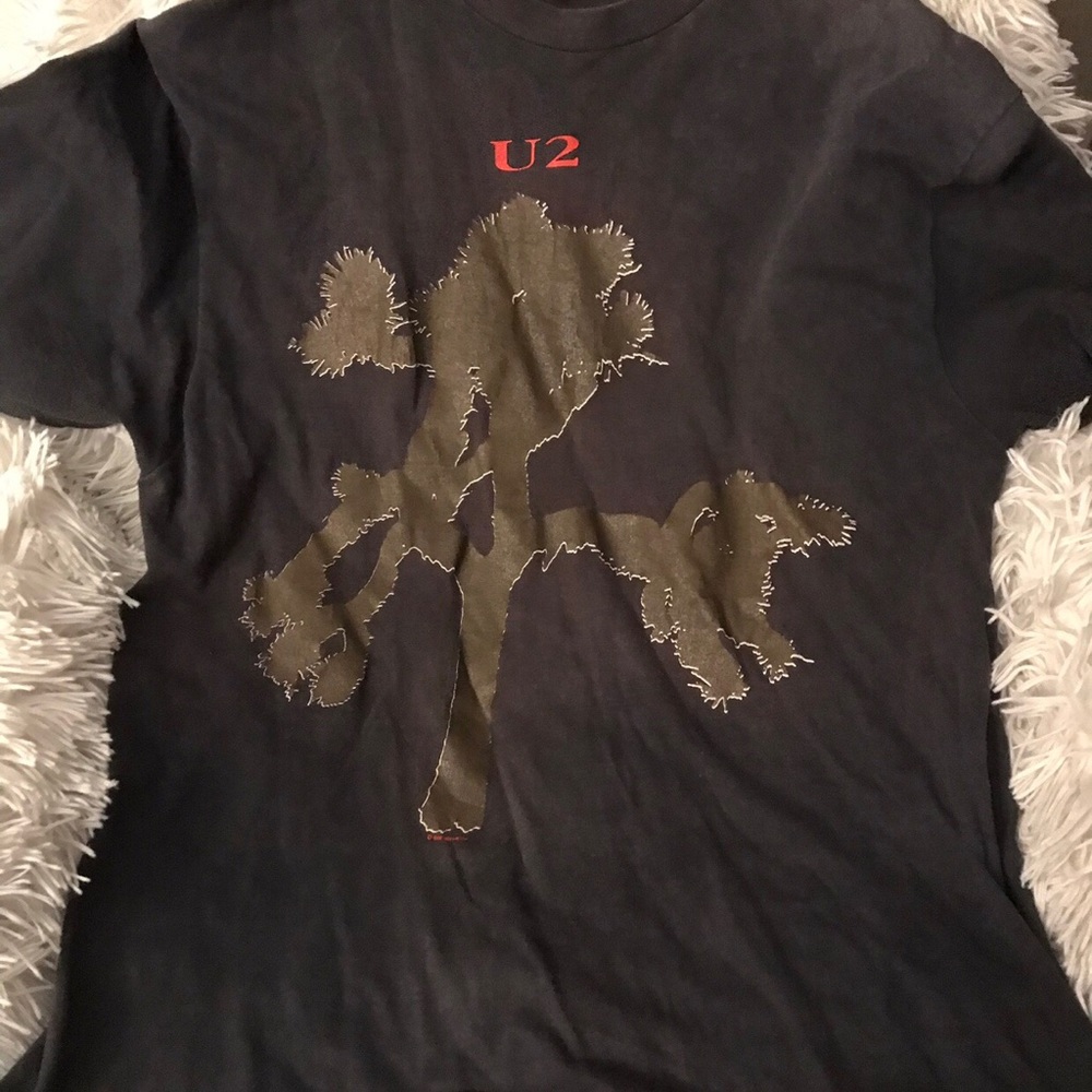 U2 extremely RARE Joshua tree shirt!